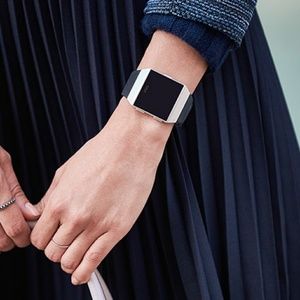 Fitbit Ionic Accessories Horween Leather Band